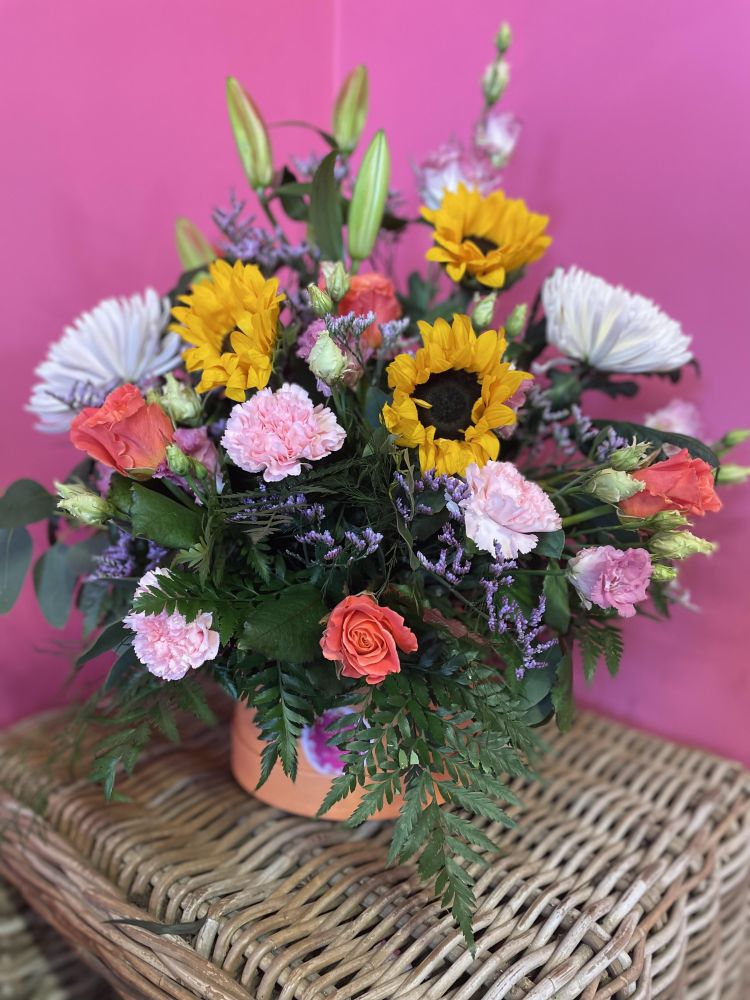 Hatbox Arrangement